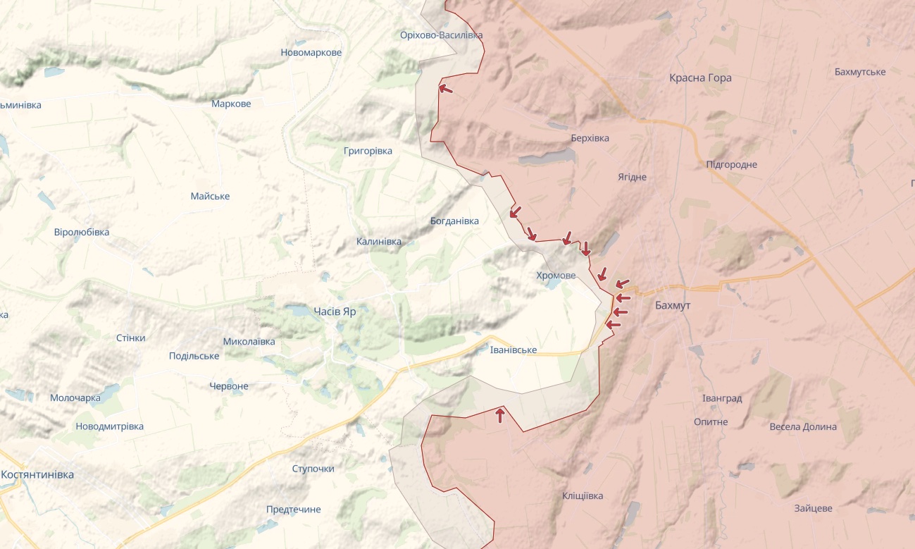 Генштаб: русские безуспешно штурмуют Бахмут и Марьинку, ВСУ отбили более 30 атак - карта