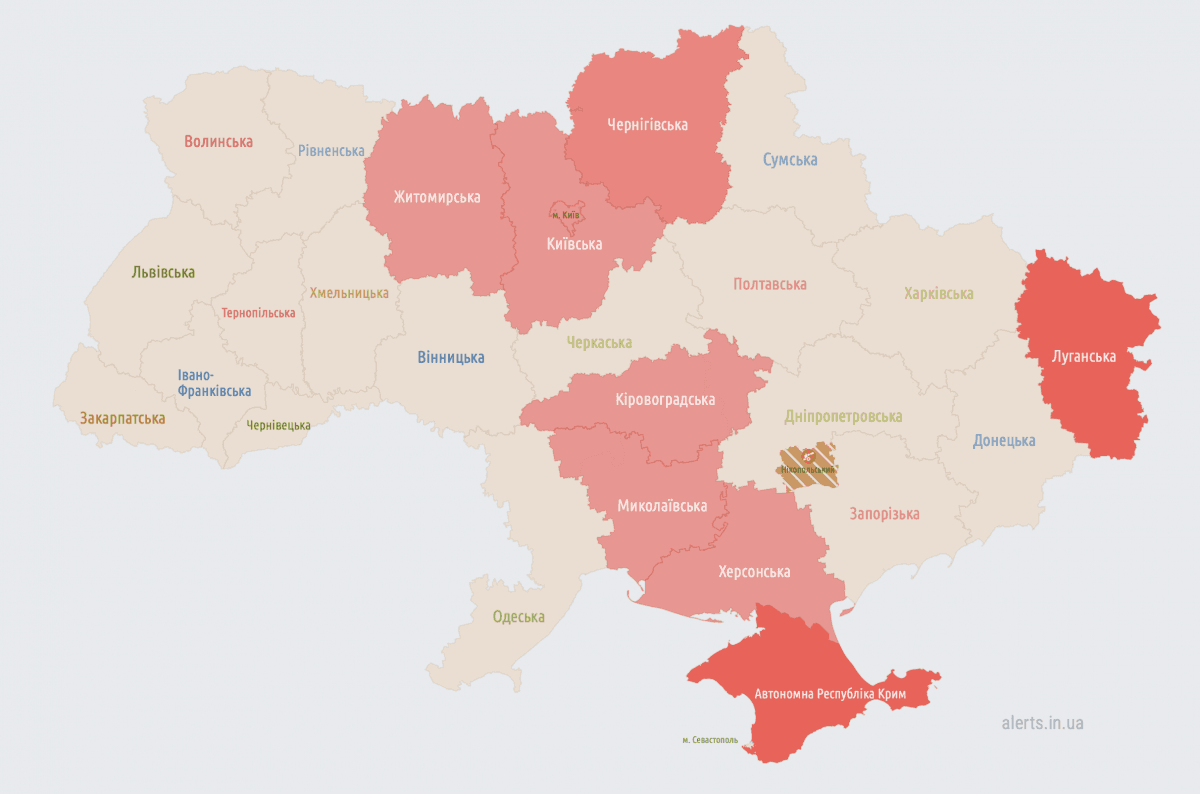 Тревога в Украине по состоянию на 00:30 / фото скриншот