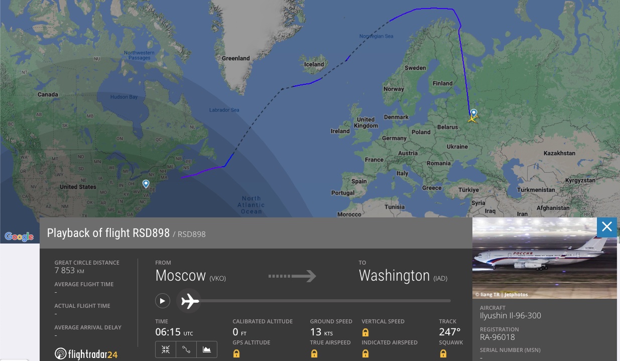 Особый авиарейс из Москвы летит в Вашингтон, следите на карте