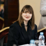 Юлия Никитина