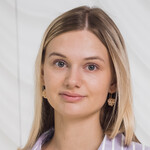 София Максимов